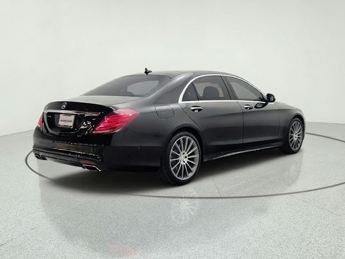 Used 2015 Mercedes-Benz S 550 Sedan image 5