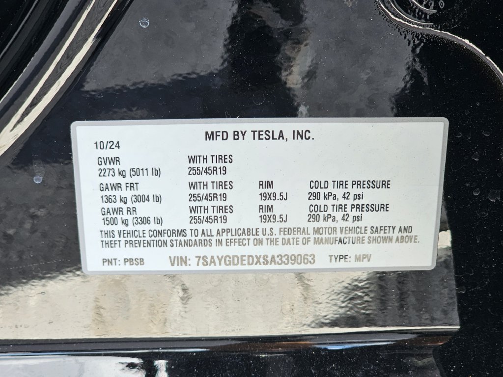 Used 2025 Tesla Model Y Long Range RWD image 25