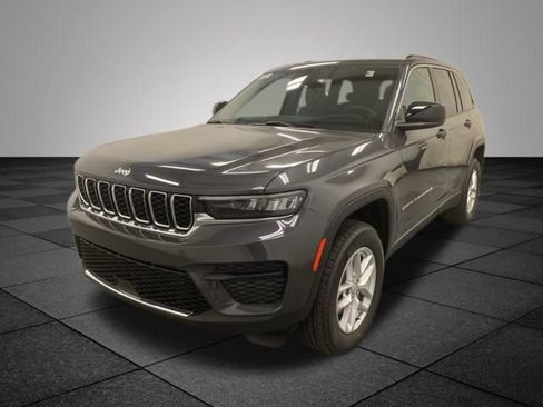 New 2026 Jeep Grand Cherokee Laredo X AWD/4WD image 3
