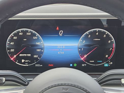 Certified 2025 Mercedes-Benz GLE 53 AMG 4MATIC image 18