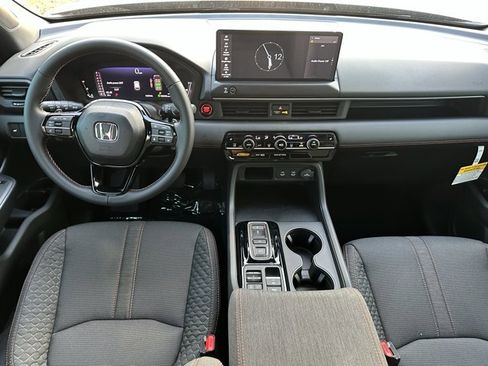 New 2026 Honda Pilot Sport image 15