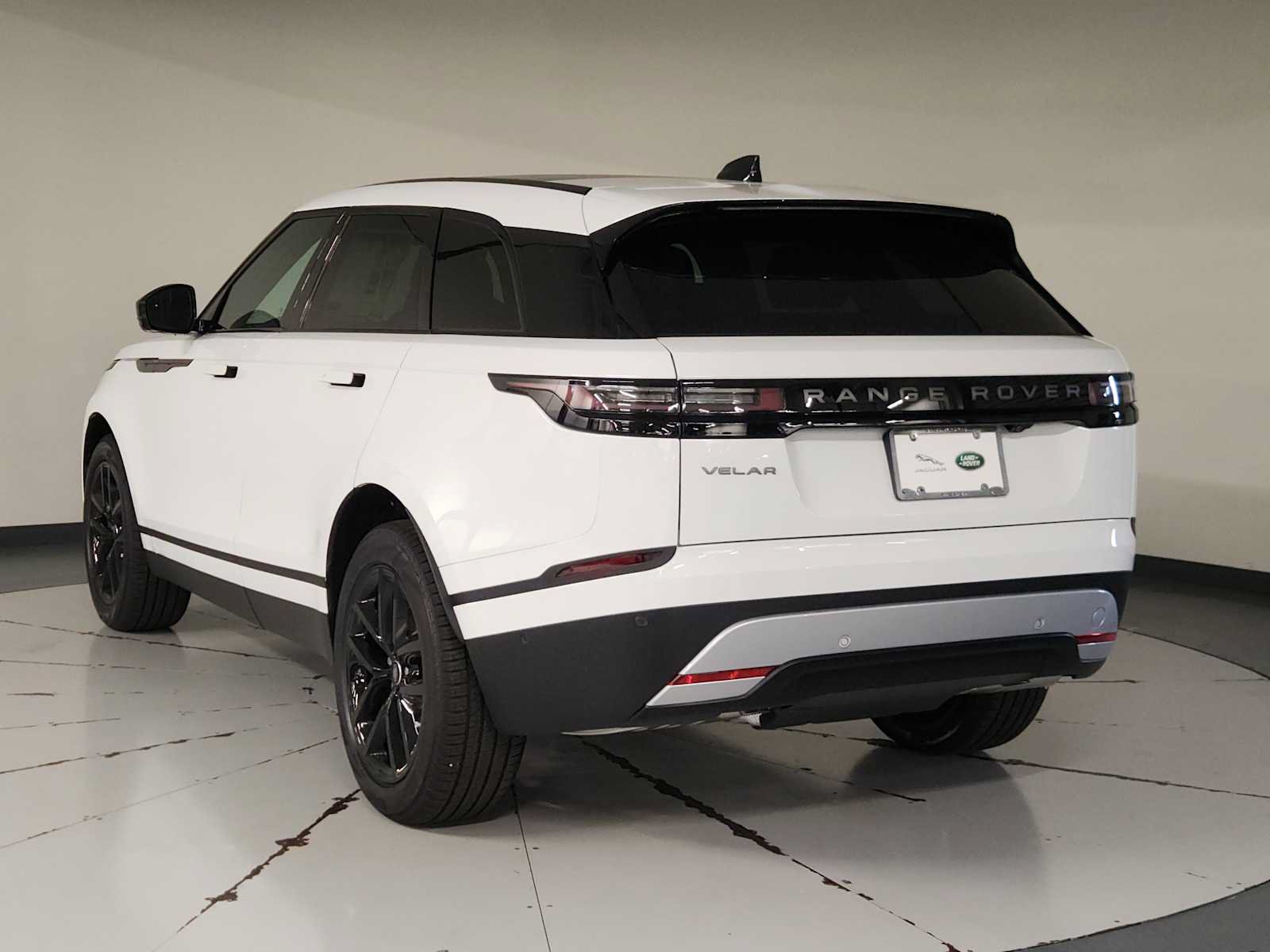 New 2026 Land Rover Range Rover Velar S AWD/4WD image 6
