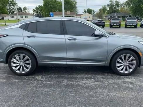 Used 2025 Buick Envista Avenir FWD image 5