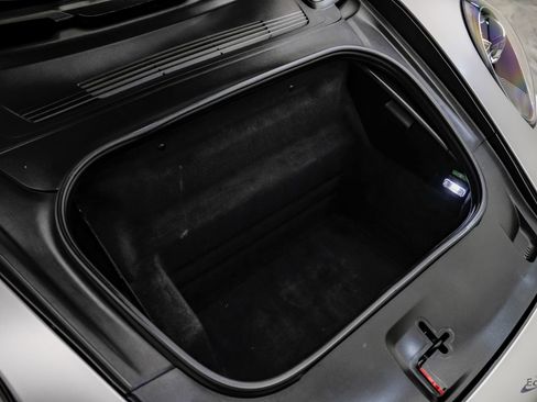 Used 2021 Porsche 911 Turbo S image 99