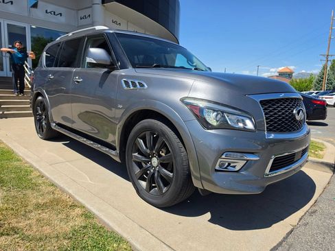 Used 2015 INFINITI QX80 4WD image 3