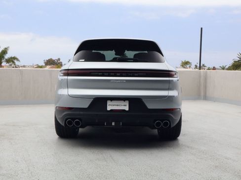 New 2026 Porsche Cayenne AWD/4WD image 10