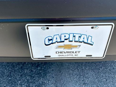 Used 2025 Chevrolet Express 2500 RWD image 20