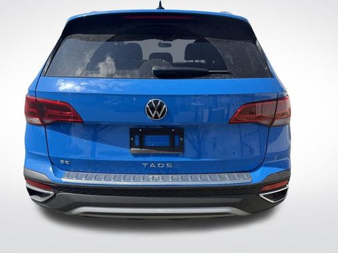 Used 2022 Volkswagen Taos SE image 5