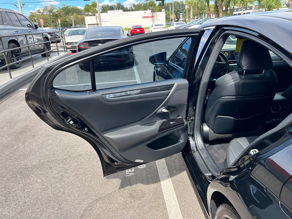 Used 2020 Lexus ES 350 F Sport w/ Accessory Package FWD image 54