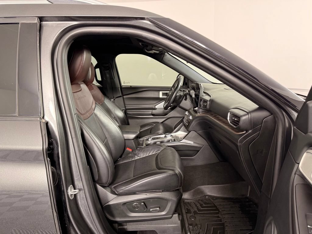 Used 2020 Ford Explorer Platinum AWD/4WD image 22