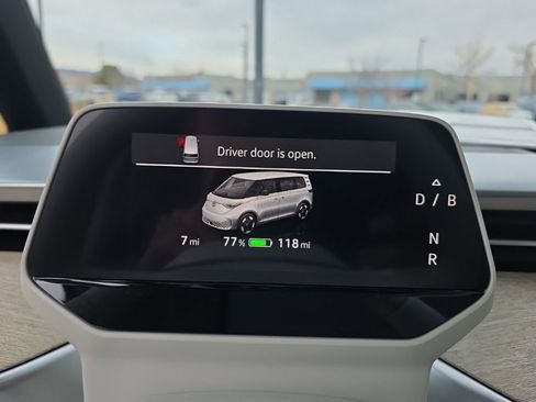 New 2025 Volkswagen ID. Buzz Pro S Plus image 11