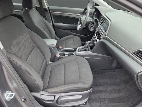 Used 2019 Hyundai Elantra SEL w/ Cargo Package FWD image 14