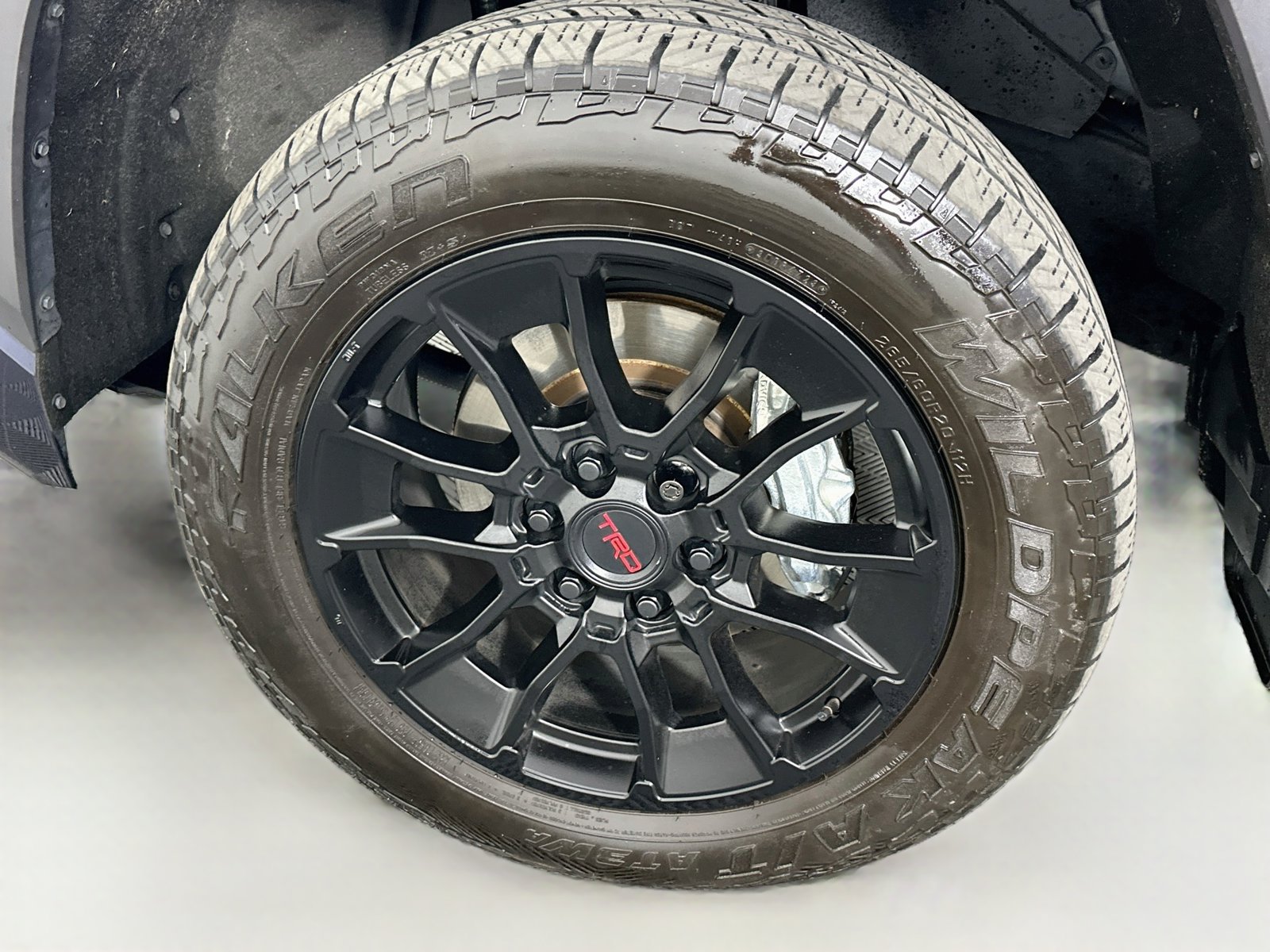 Used 2024 Toyota Tundra Limited w/ TRD Off-Road Package AWD/4WD image 31
