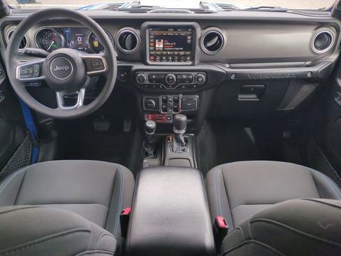 Used 2023 Jeep Wrangler Unlimited Rubicon 4xe image 15