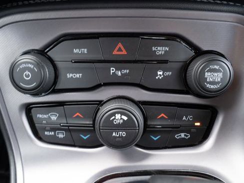 Used 2023 Dodge Challenger SXT w/ Plus Package image 18