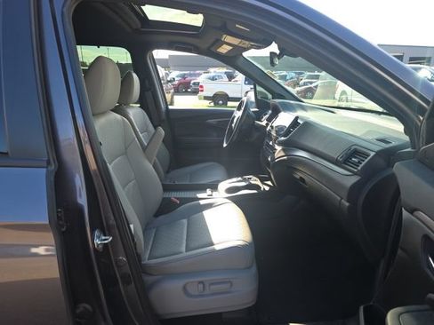 Used 2021 Honda Passport EX-L image 12