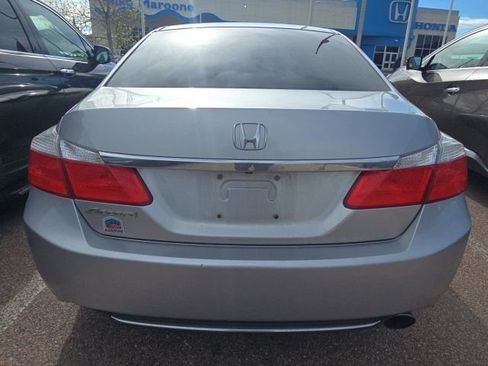 Used 2014 Honda Accord EX image 9