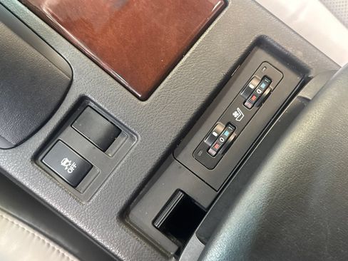 Used 2012 Lexus RX 450h FWD w/ Premium Pkg image 34