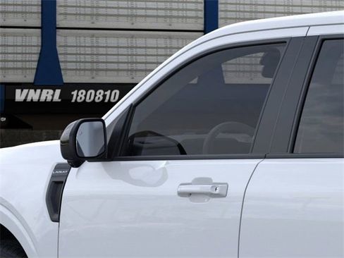 New 2025 Ford Maverick Lariat w/ 4K Tow Package AWD/4WD image 21
