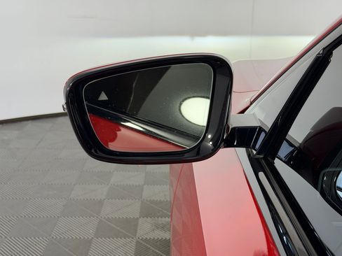 Used 2023 BMW 330i Sedan w/ Premium Package image 22