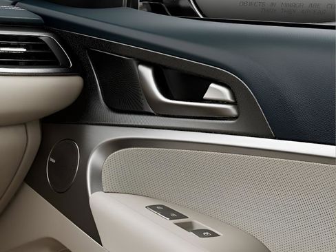 New 2026 Genesis G70 2.5T Prestige image 23