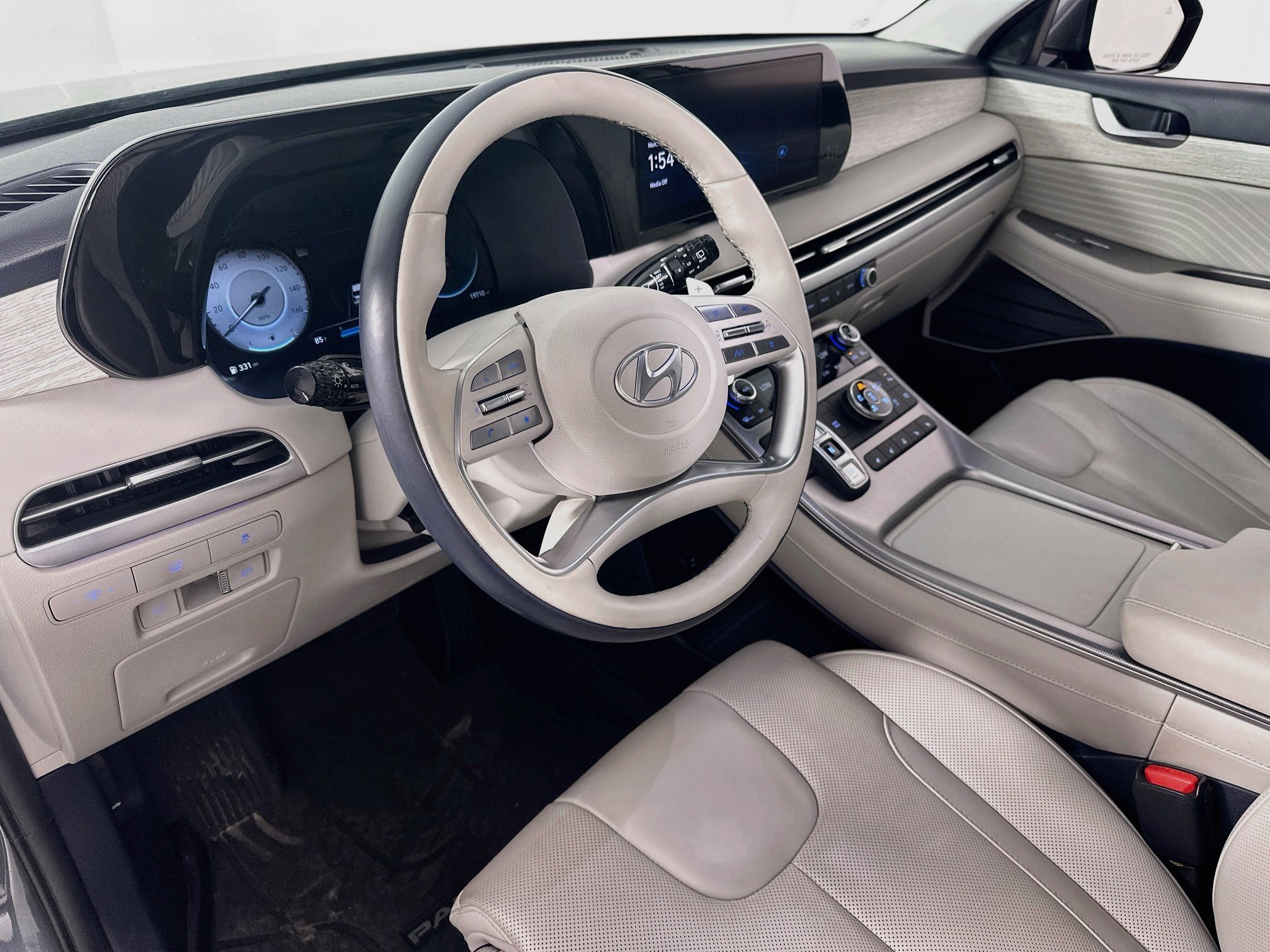Used 2023 Hyundai Palisade Calligraphy w/ Cargo Package AWD/4WD image 9