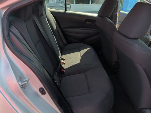 Used 2024 Toyota Corolla LE FWD image 11