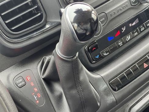 Used 2023 RAM ProMaster 2500 image 15