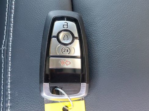 New 2025 Ford Bronco Outer Banks image 37