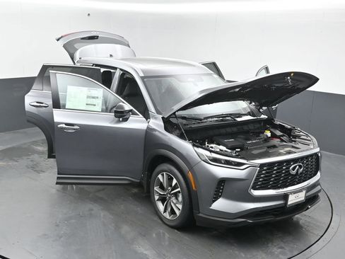 Certified 2025 INFINITI QX60 Luxe image 49