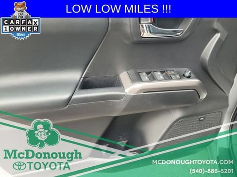 Used 2023 Toyota Tacoma Limited AWD/4WD image 20
