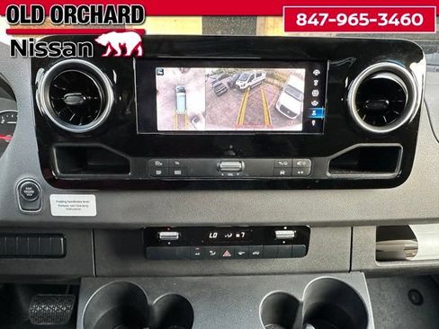 Used 2023 Mercedes-Benz Sprinter 2500 image 19