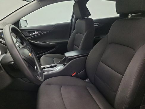 Used 2020 Chevrolet Malibu LS w/ Driver Confidence Package II FWD image 17