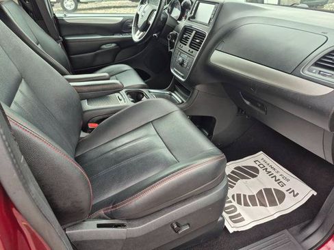 Used 2019 Dodge Grand Caravan GT FWD image 6