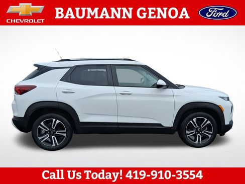Used 2023 Chevrolet TrailBlazer LT FWD image 7