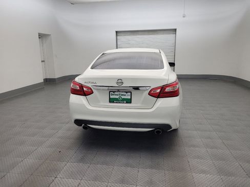 Used 2017 Nissan Altima 2.5 S w/ Power Driver Seat Package FWD image 7
