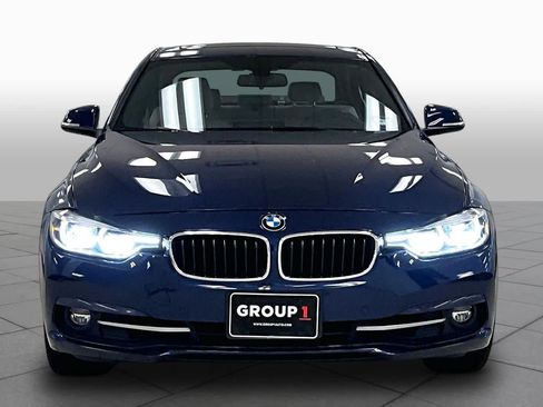 Used 2017 BMW 330i Sedan RWD image 3
