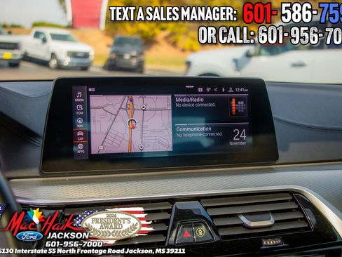 Used 2020 BMW M550i xDrive w/ Premium Package image 16