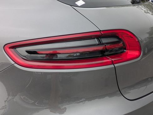 Used 2015 Porsche Macan S AWD/4WD image 17