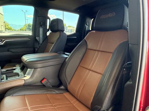 Used 2026 Chevrolet Silverado 1500 High Country RWD image 6