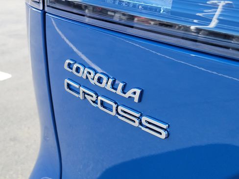 New 2026 Toyota Corolla Cross LE image 6