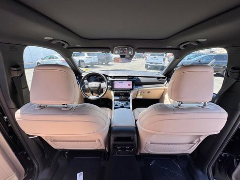 New 2026 Jeep Grand Cherokee Limited AWD/4WD image 23