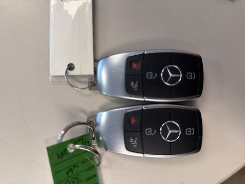 Used 2022 Mercedes-Benz GLC 300 4MATIC Coupe image 56
