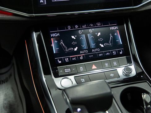 Used 2019 Audi Q8 Premium Plus image 26