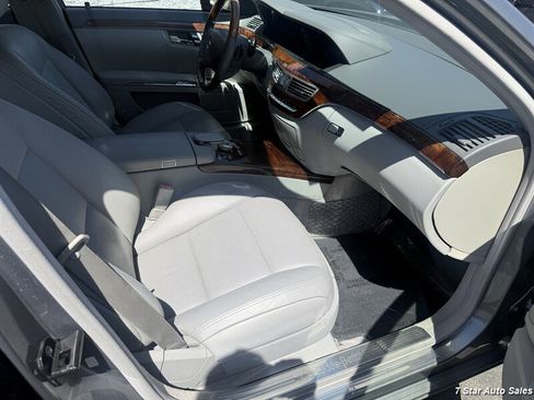 Used 2010 Mercedes-Benz S 550 image 13
