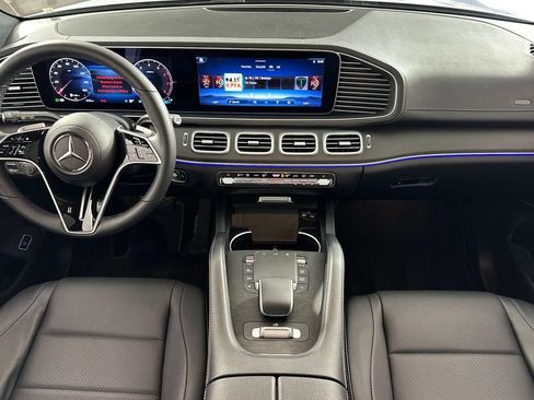Certified 2024 Mercedes-Benz GLS 450 4MATIC image 17
