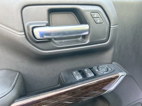 Used 2019 GMC Sierra 1500 SLE w/ SLE Convenience Package AWD/4WD image 24
