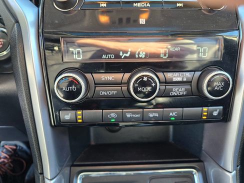 Used 2022 Subaru Ascent Limited w/ Technology Package image 33