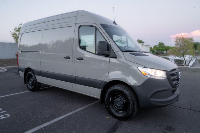 Used 2026 Mercedes-Benz Sprinter 2500 image 4