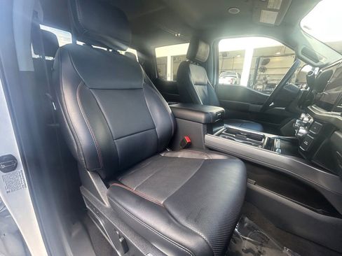 Used 2023 Ford F250 Lariat w/ Lariat Ultimate Package image 31